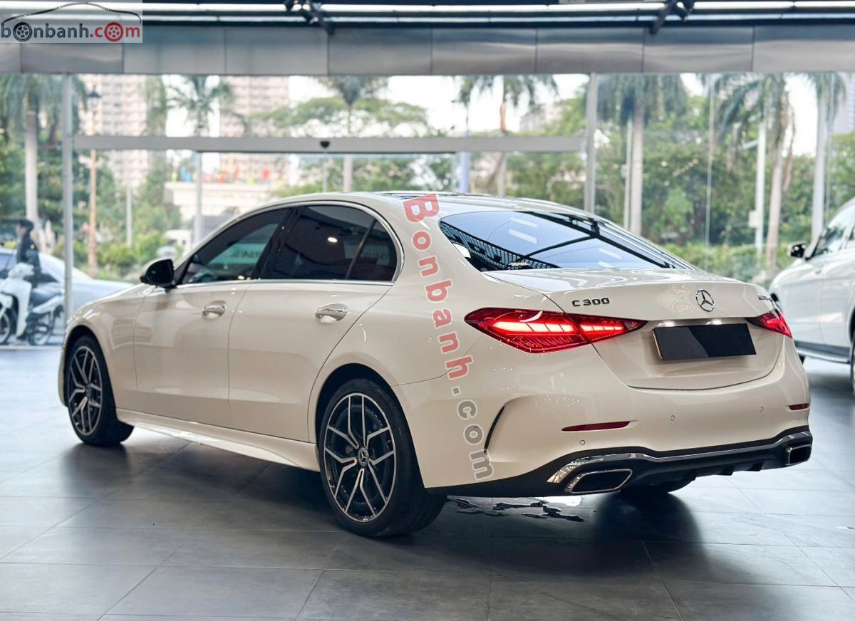 Bán ô tô Mercedes Benz C class C300 AMG - 2021 - xe cũ