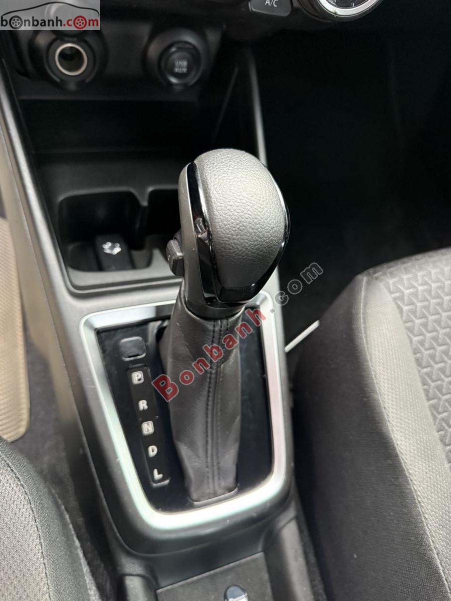 Bán ô tô Suzuki Swift GLX 1.2 AT - 2019 - xe cũ
