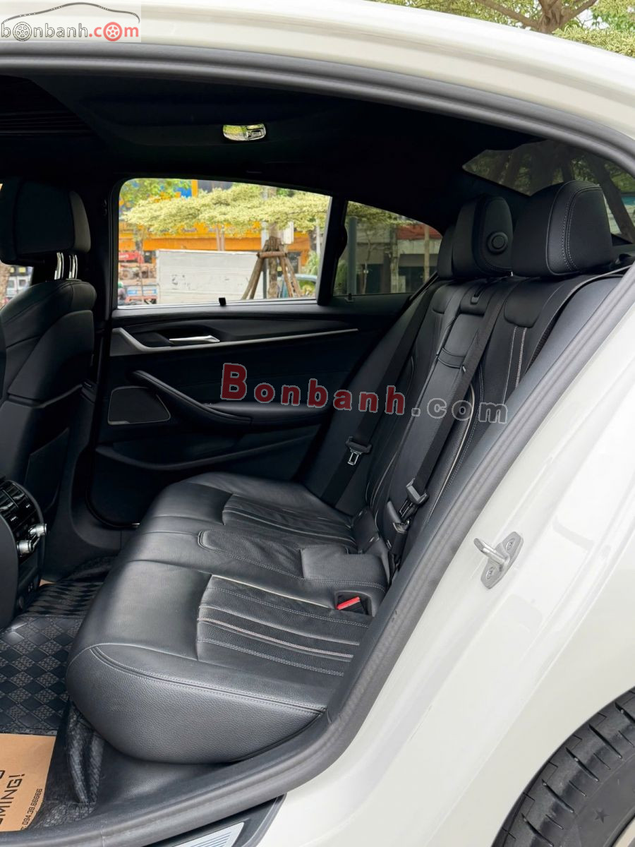 Bán ô tô BMW 5 Series 520i M Sport - 2023 - xe cũ