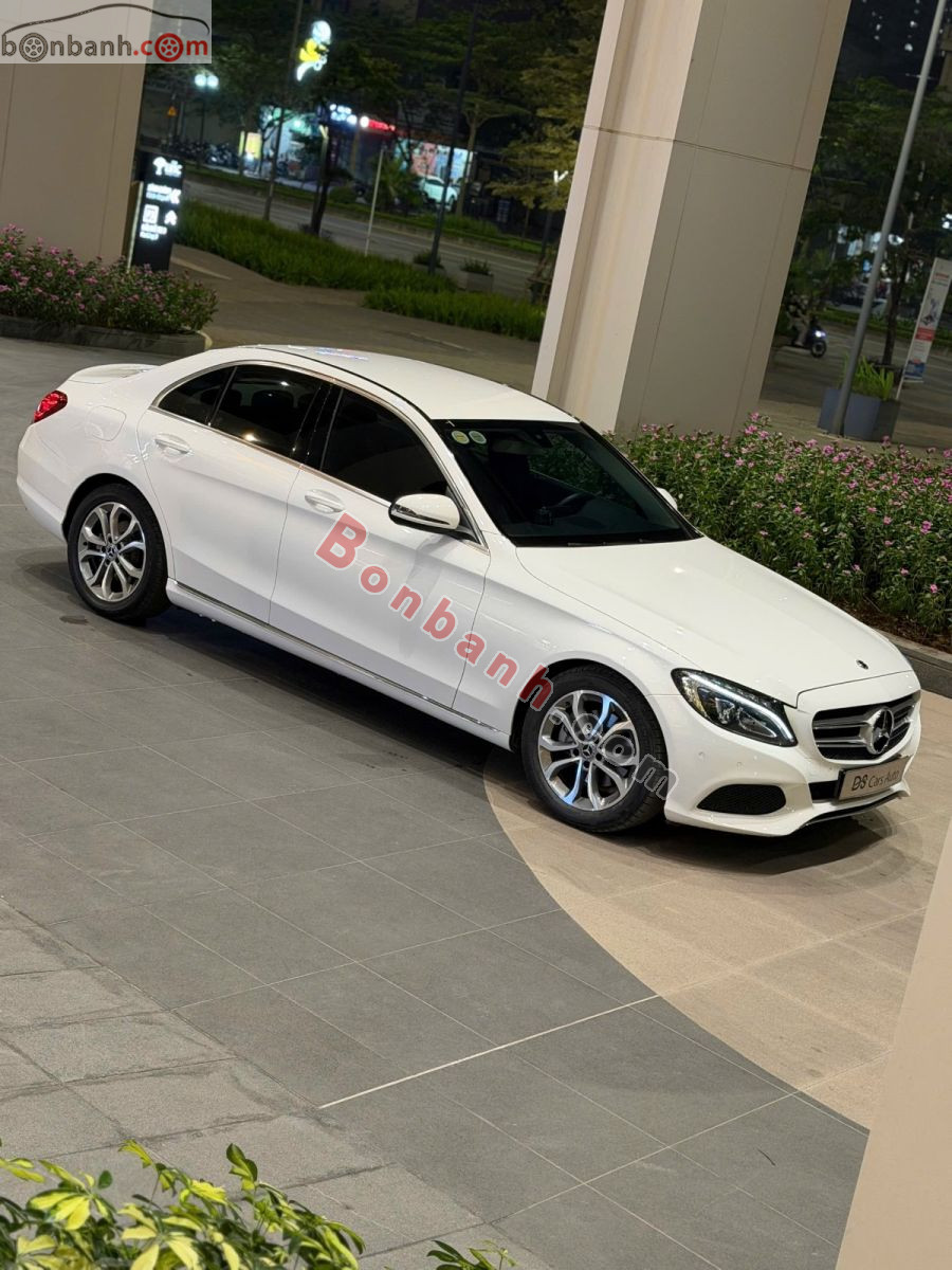 Bán ô tô Mercedes Benz C class C200 - 2017 - xe cũ