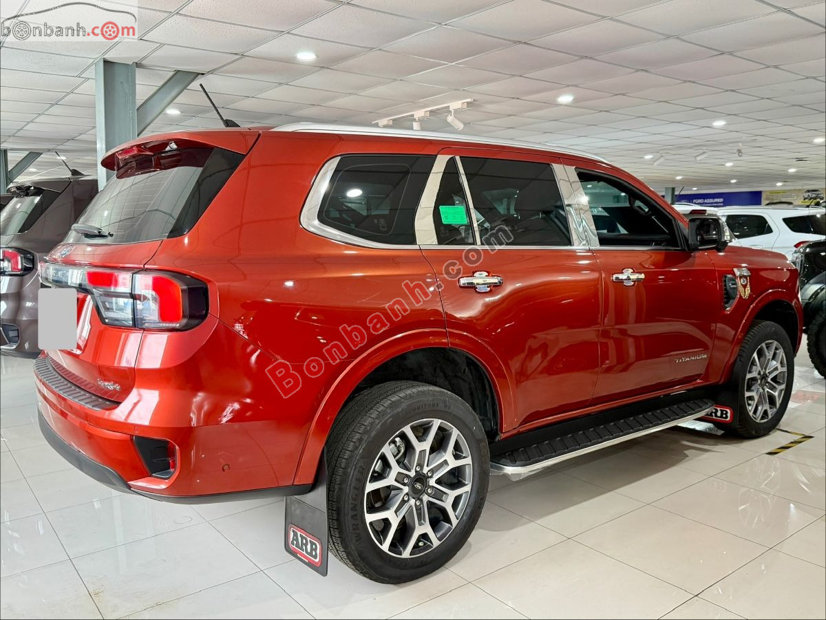 Bán ô tô Ford Everest Titanium Plus 2.0L 4x4 AT - 2022 - xe cũ