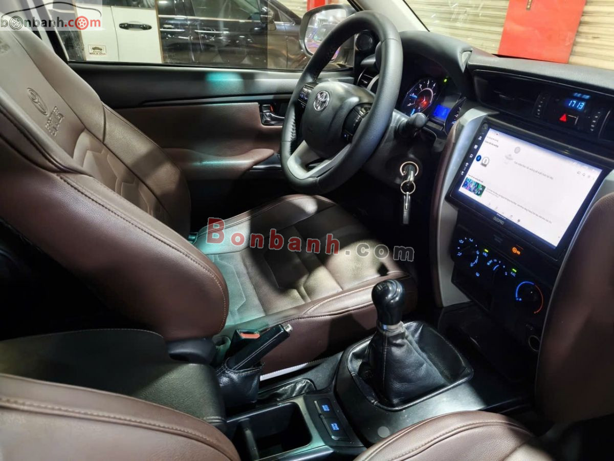 Bán ô tô Toyota Fortuner 2.4G 4x2 MT - 2017 - xe cũ