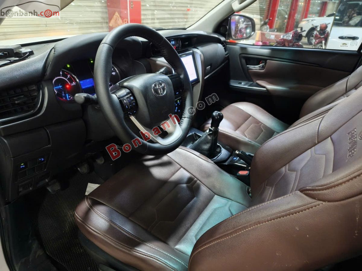 Bán ô tô Toyota Fortuner 2.4G 4x2 MT - 2017 - xe cũ
