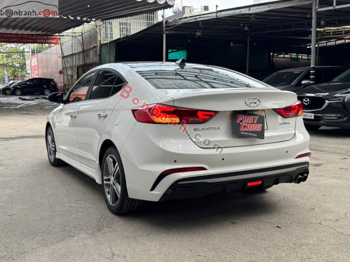 Bán ô tô Hyundai Elantra Sport 1.6 AT - 2018 - xe cũ