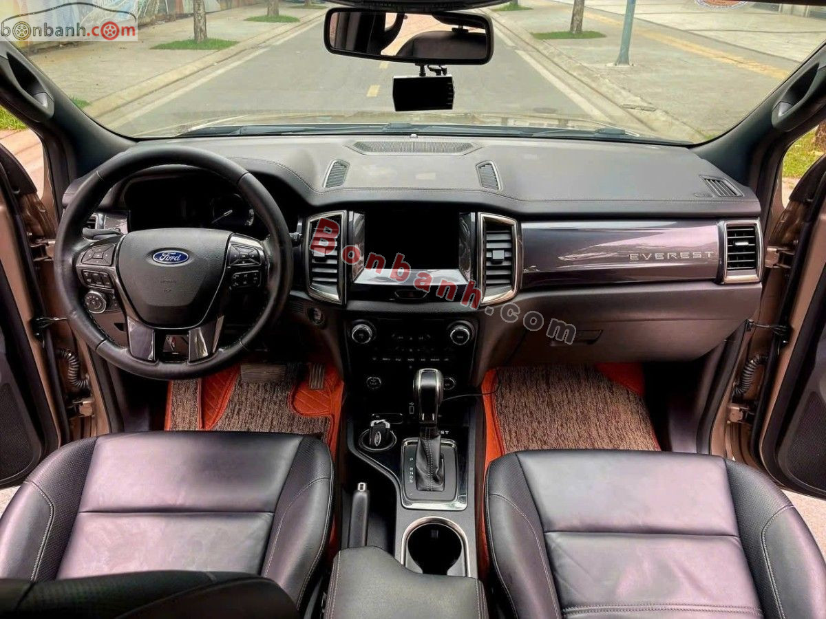 Bán ô tô Ford Everest Titanium 2.0L 4x2 AT - 2020 - xe cũ