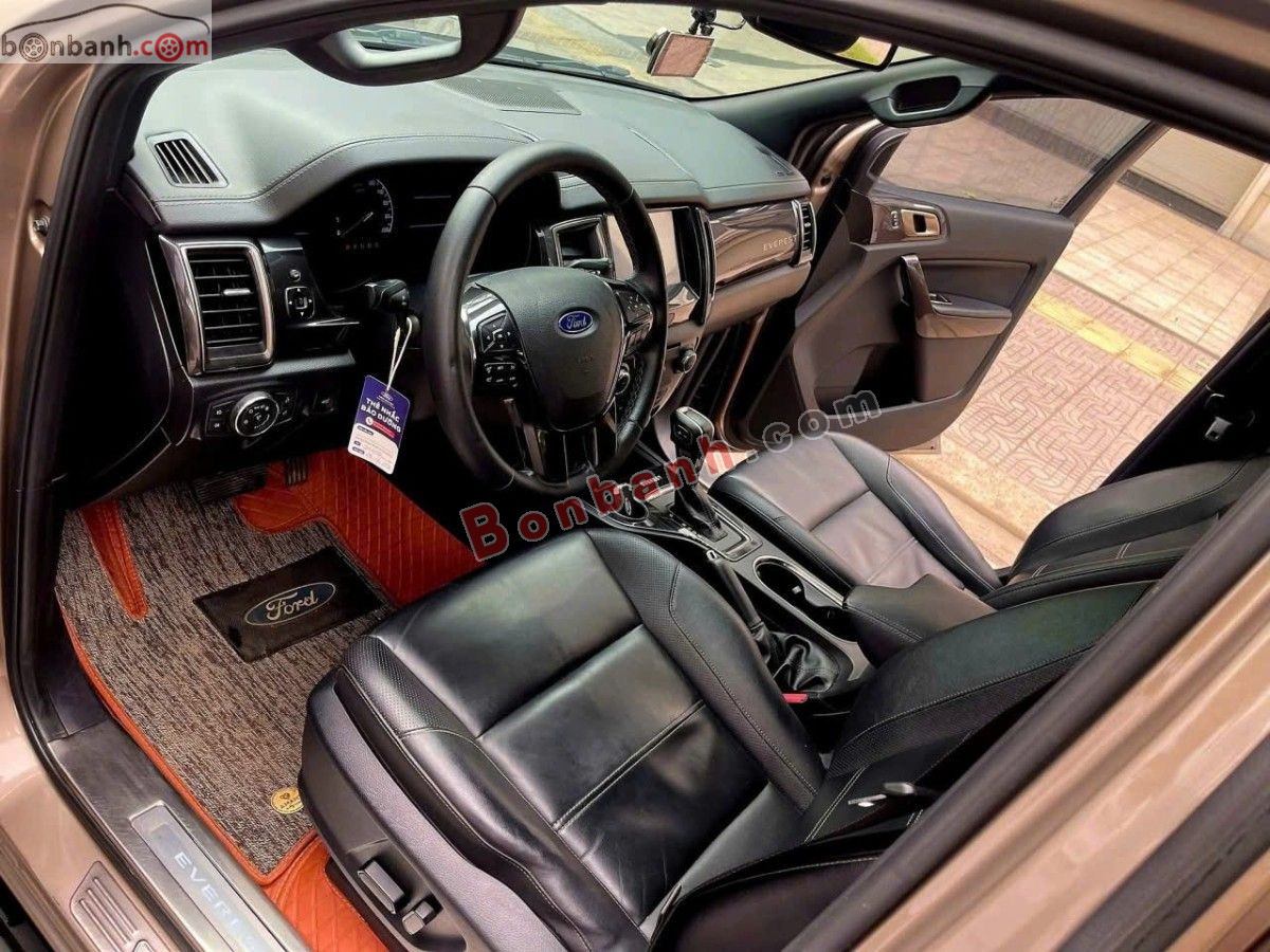 Bán ô tô Ford Everest Titanium 2.0L 4x2 AT - 2020 - xe cũ