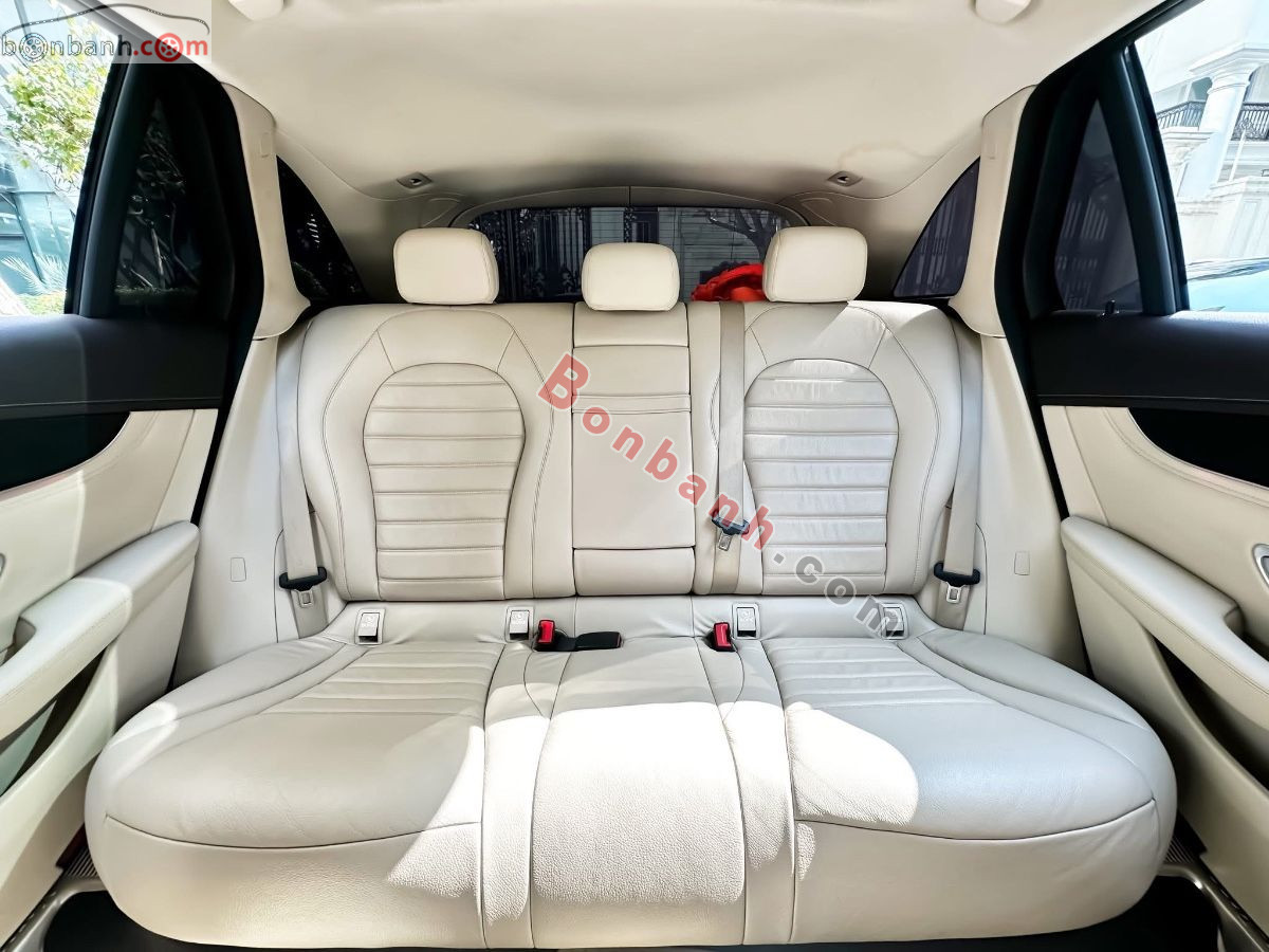 Bán ô tô Mercedes Benz GLC 300 4Matic - 2021 - xe cũ