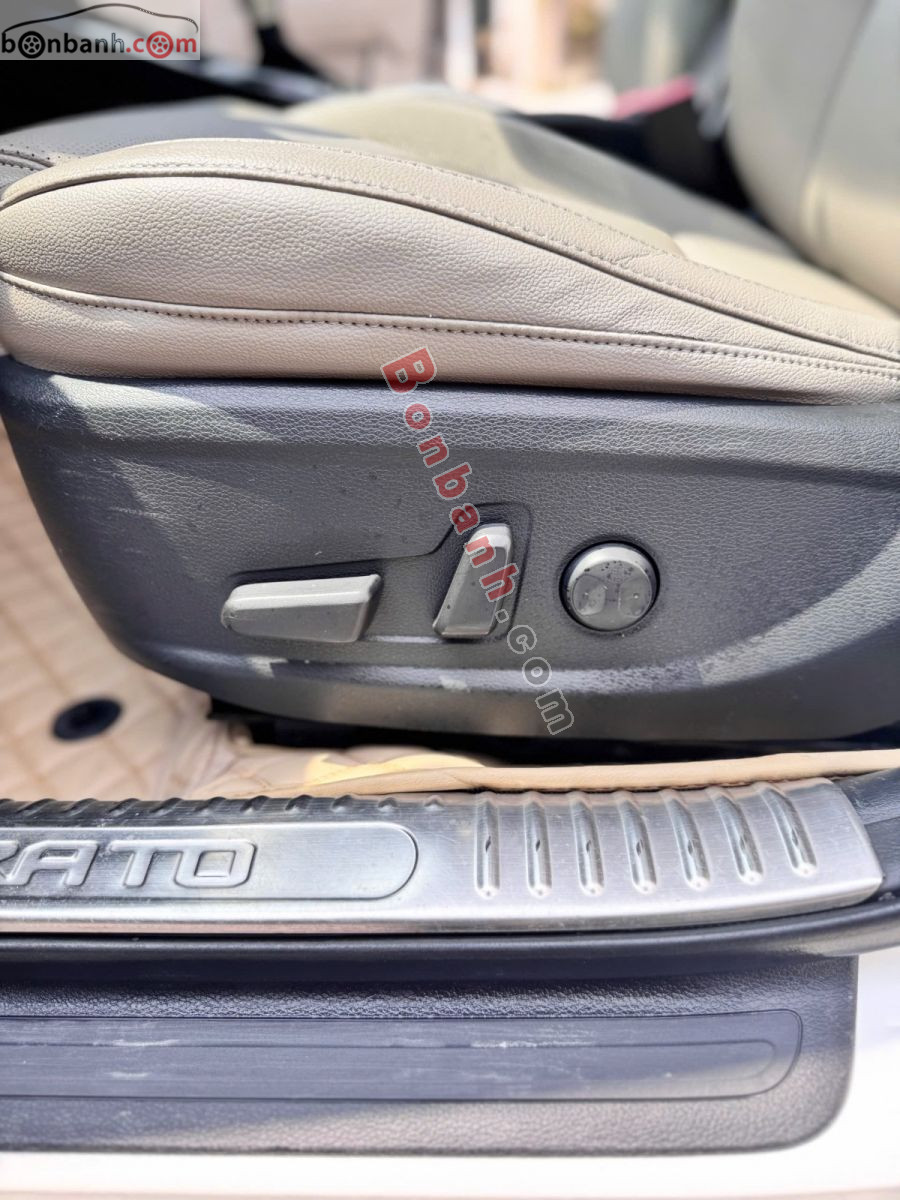 Bán ô tô Kia Cerato 1.6 AT Luxury - 2019 - xe cũ