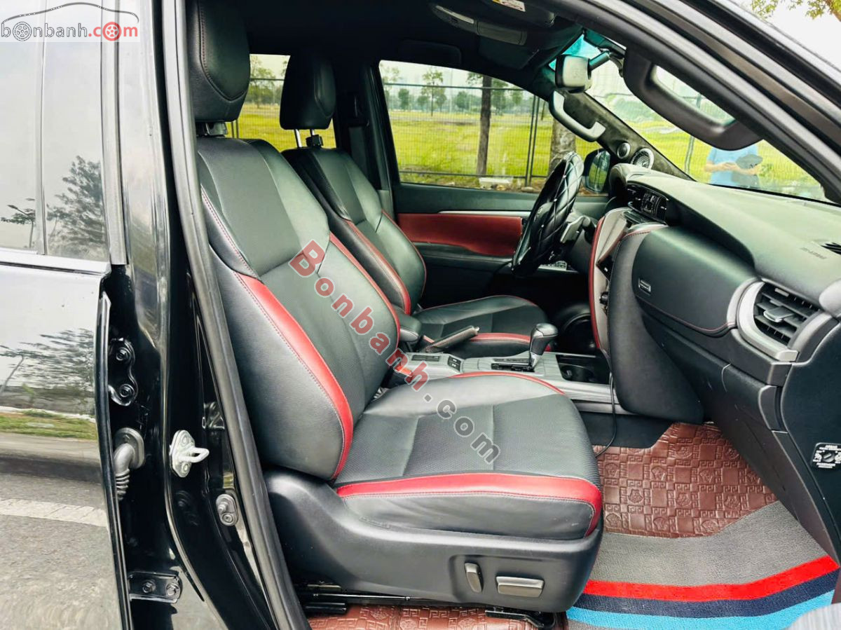 Bán ô tô Toyota Fortuner 2.4G 4x2 AT Legender - 2021 - xe cũ