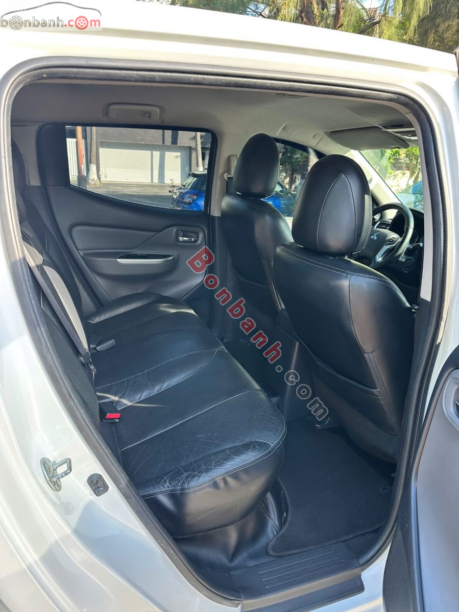 Bán ô tô Mitsubishi Triton 4x2 AT Mivec - 2018 - xe cũ