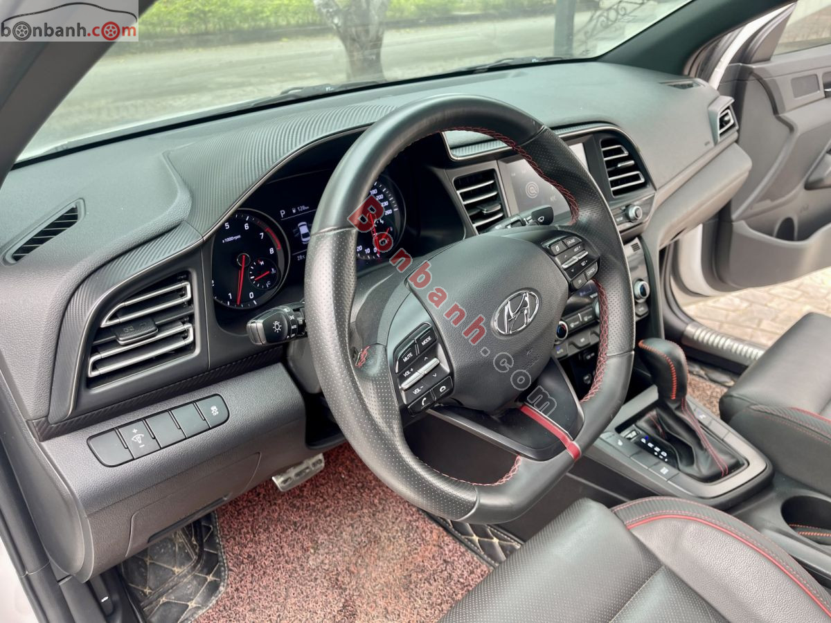 Bán ô tô Hyundai Elantra Sport 1.6 AT - 2020 - xe cũ