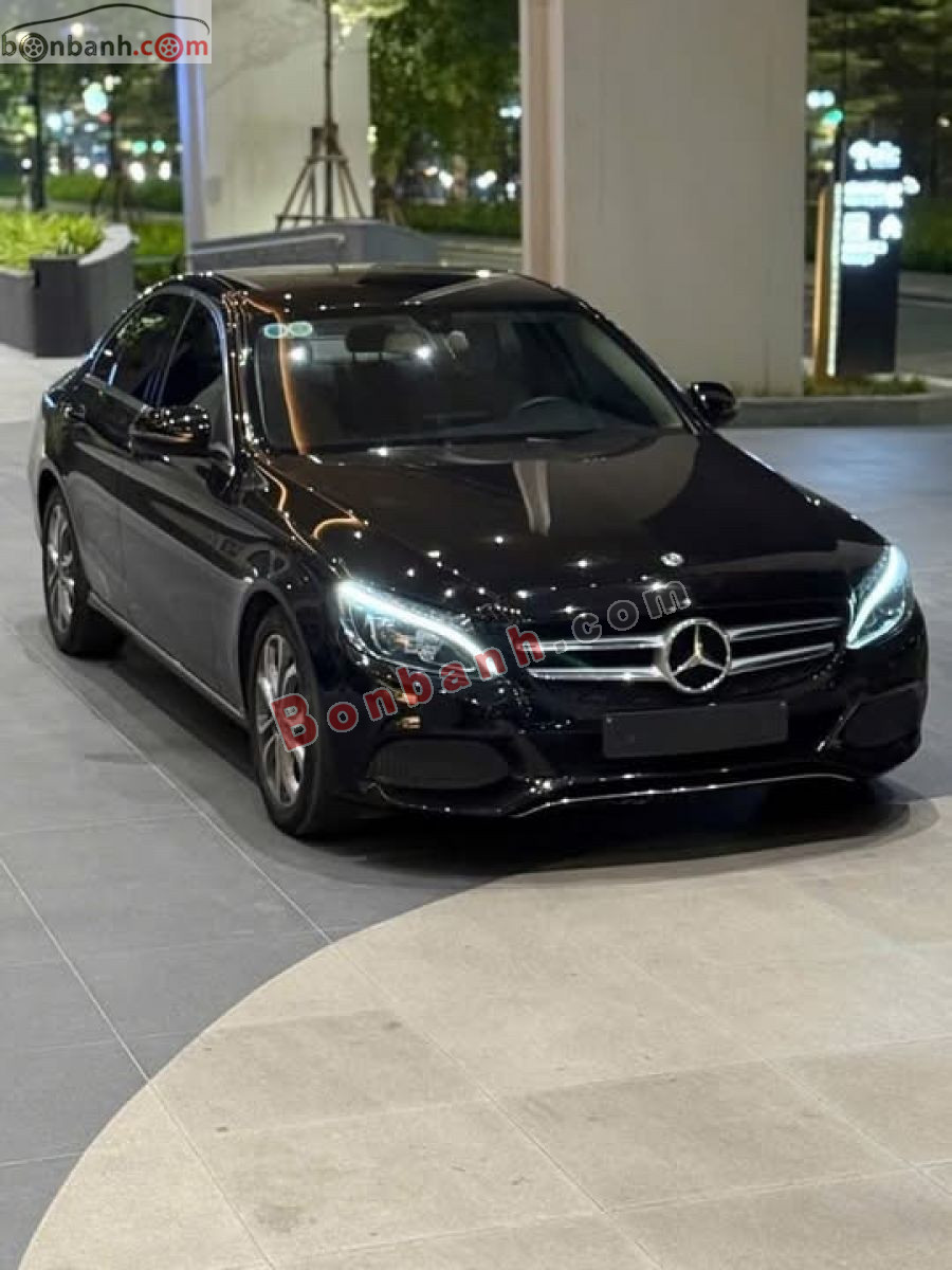 Bán ô tô Mercedes Benz C class C200 - 2018 - xe cũ