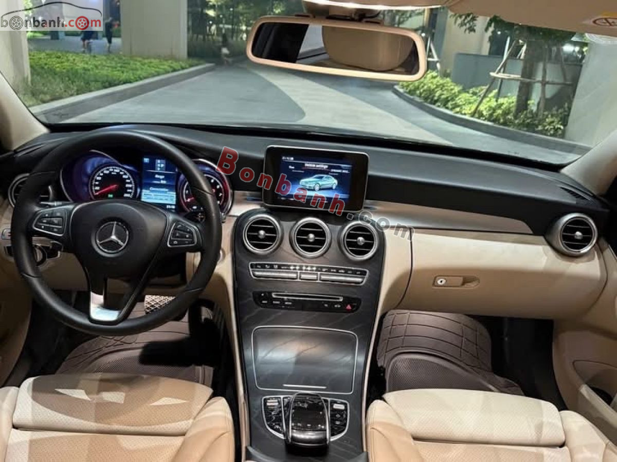 Bán ô tô Mercedes Benz C class C200 - 2018 - xe cũ