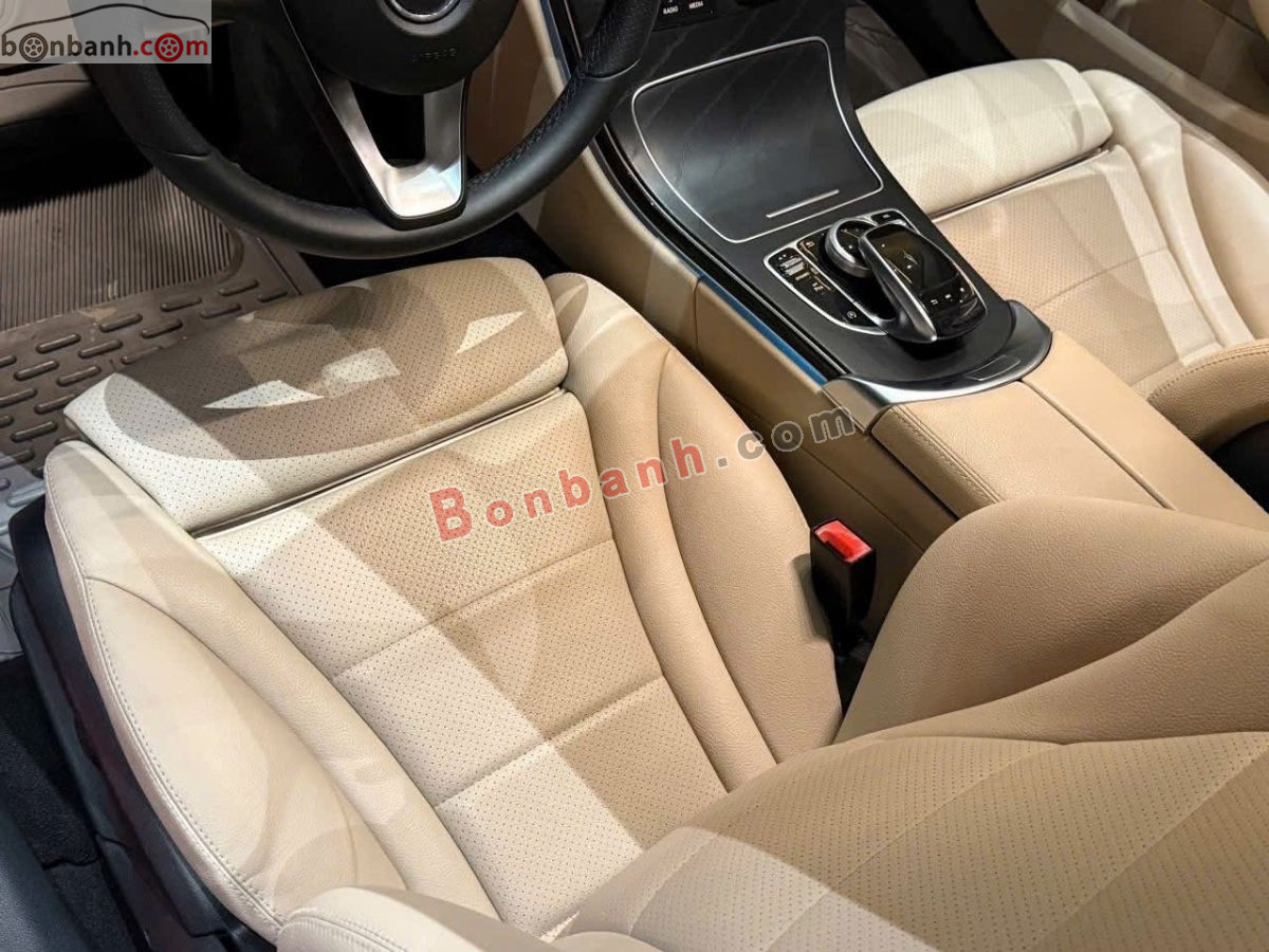 Bán ô tô Mercedes Benz C class C200 - 2018 - xe cũ