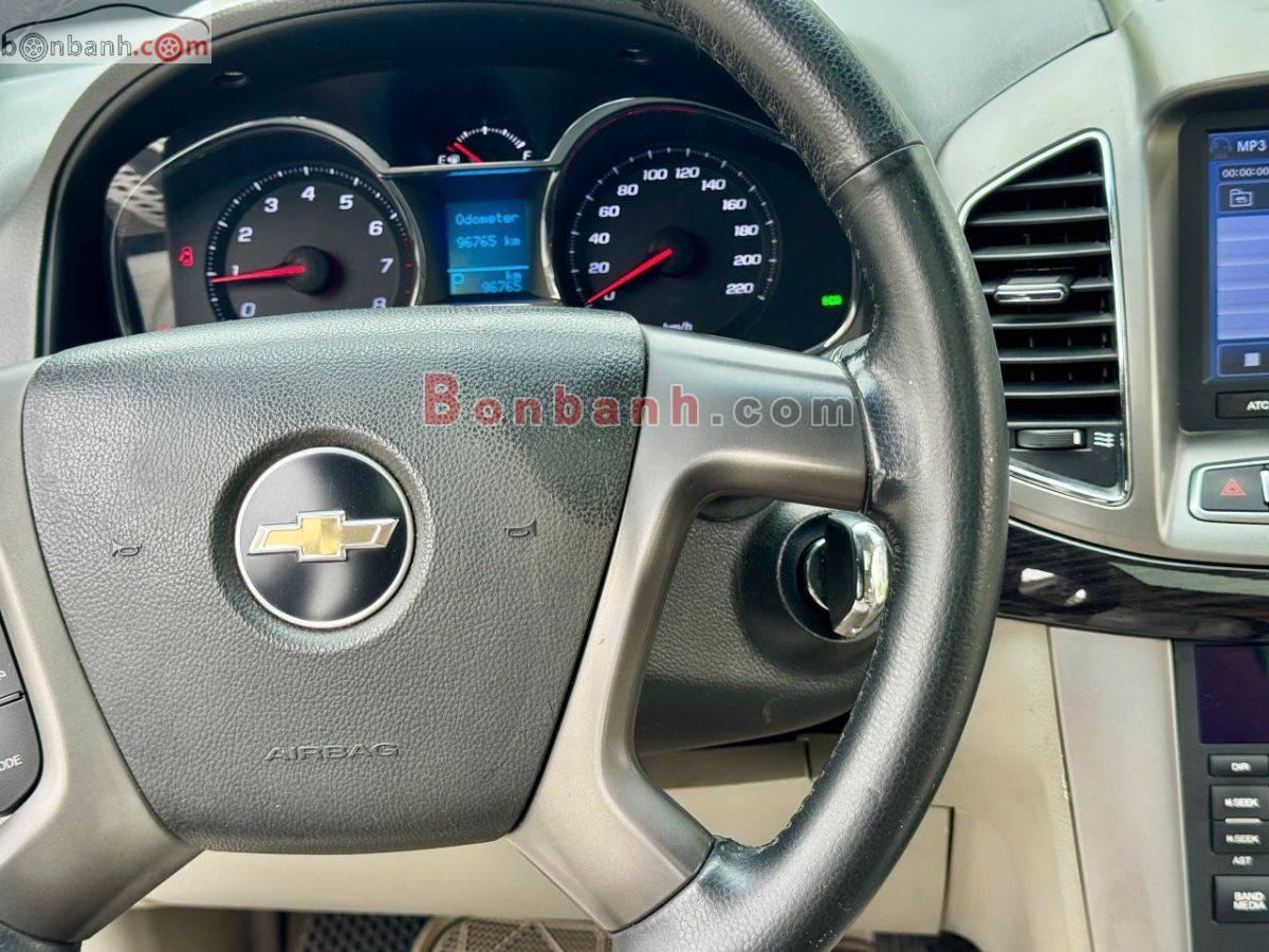 Bán ô tô Chevrolet Captiva LTZ 2.4 AT - 2015 - xe cũ