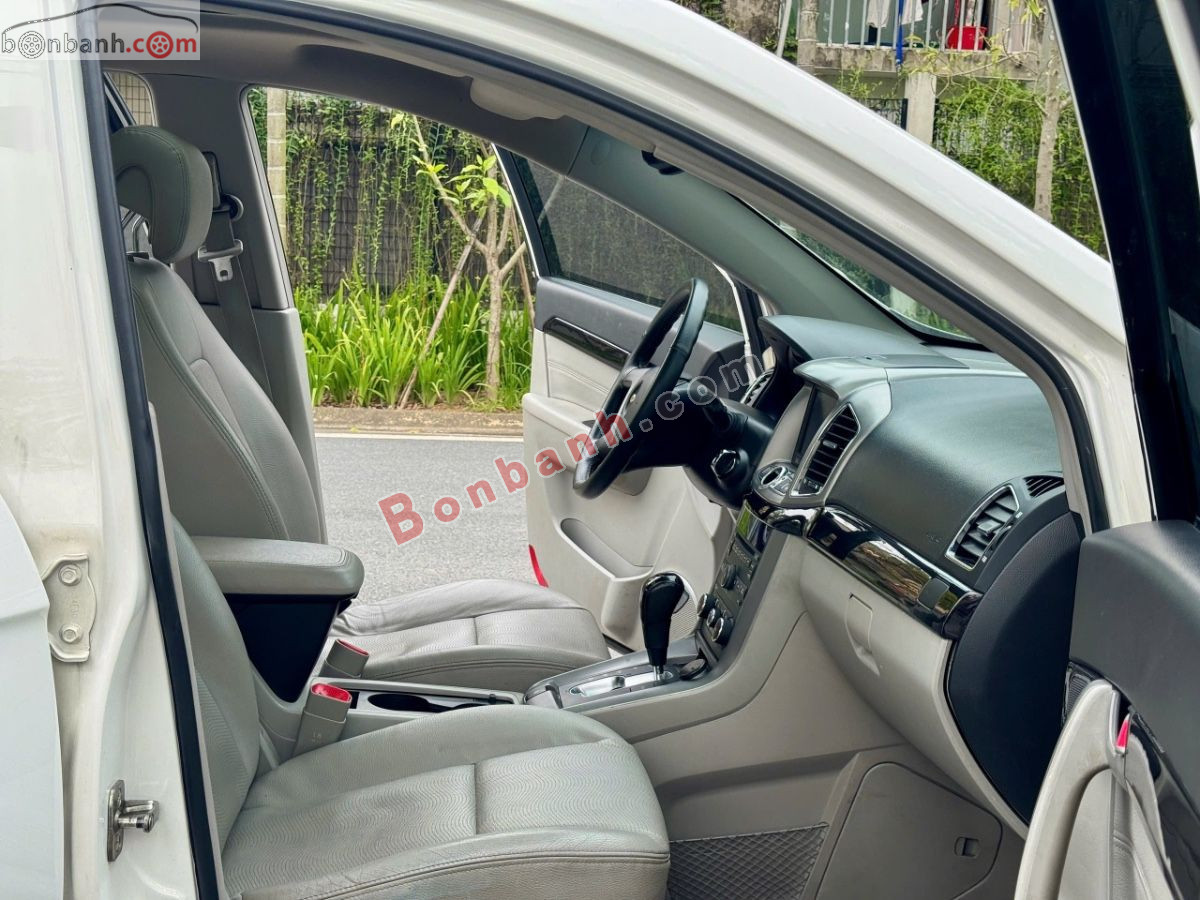 Bán ô tô Chevrolet Captiva LTZ 2.4 AT - 2015 - xe cũ