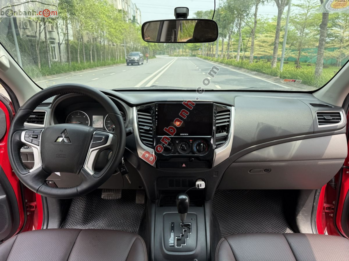 Bán ô tô Mitsubishi Triton 4x2 AT - 2019 - xe cũ