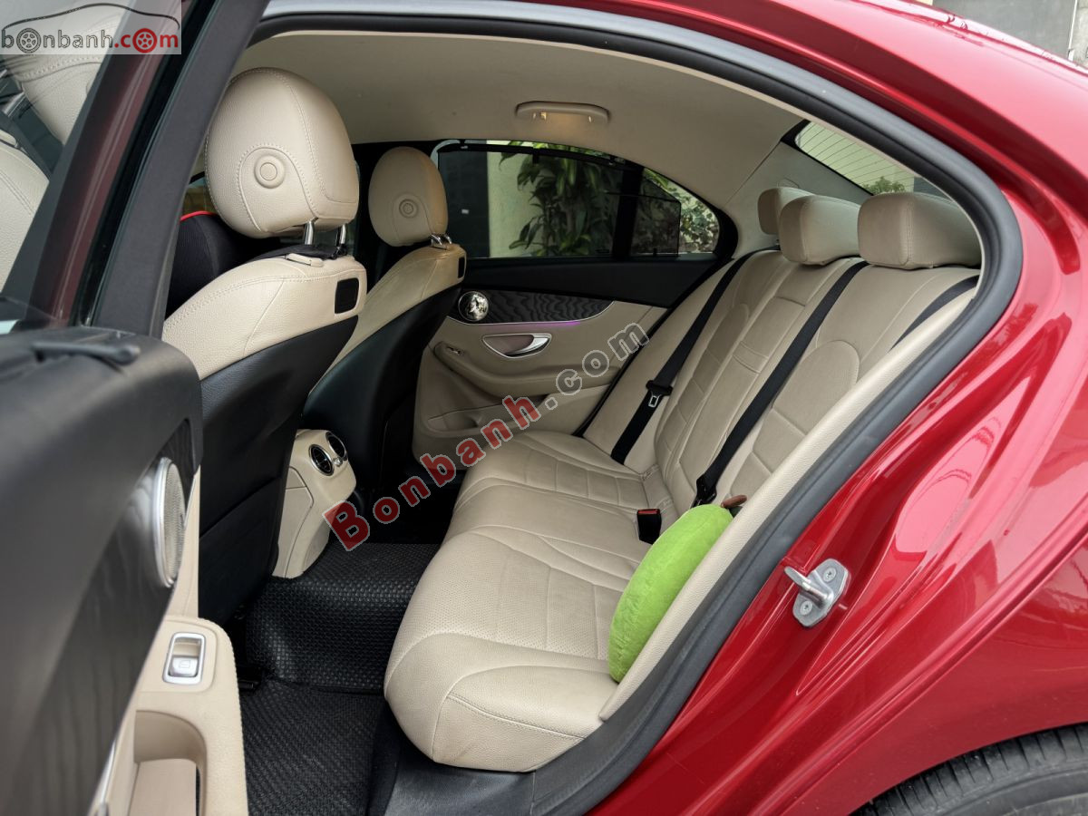 Bán ô tô Mercedes Benz C class C200 - 2019 - xe cũ