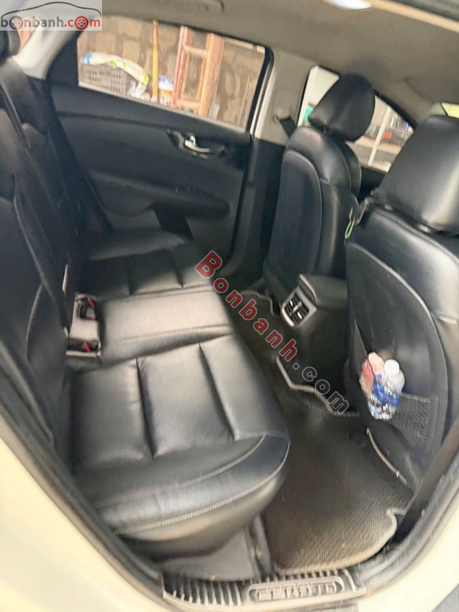 Bán ô tô Kia Cerato 1.6 MT - 2019 - xe cũ