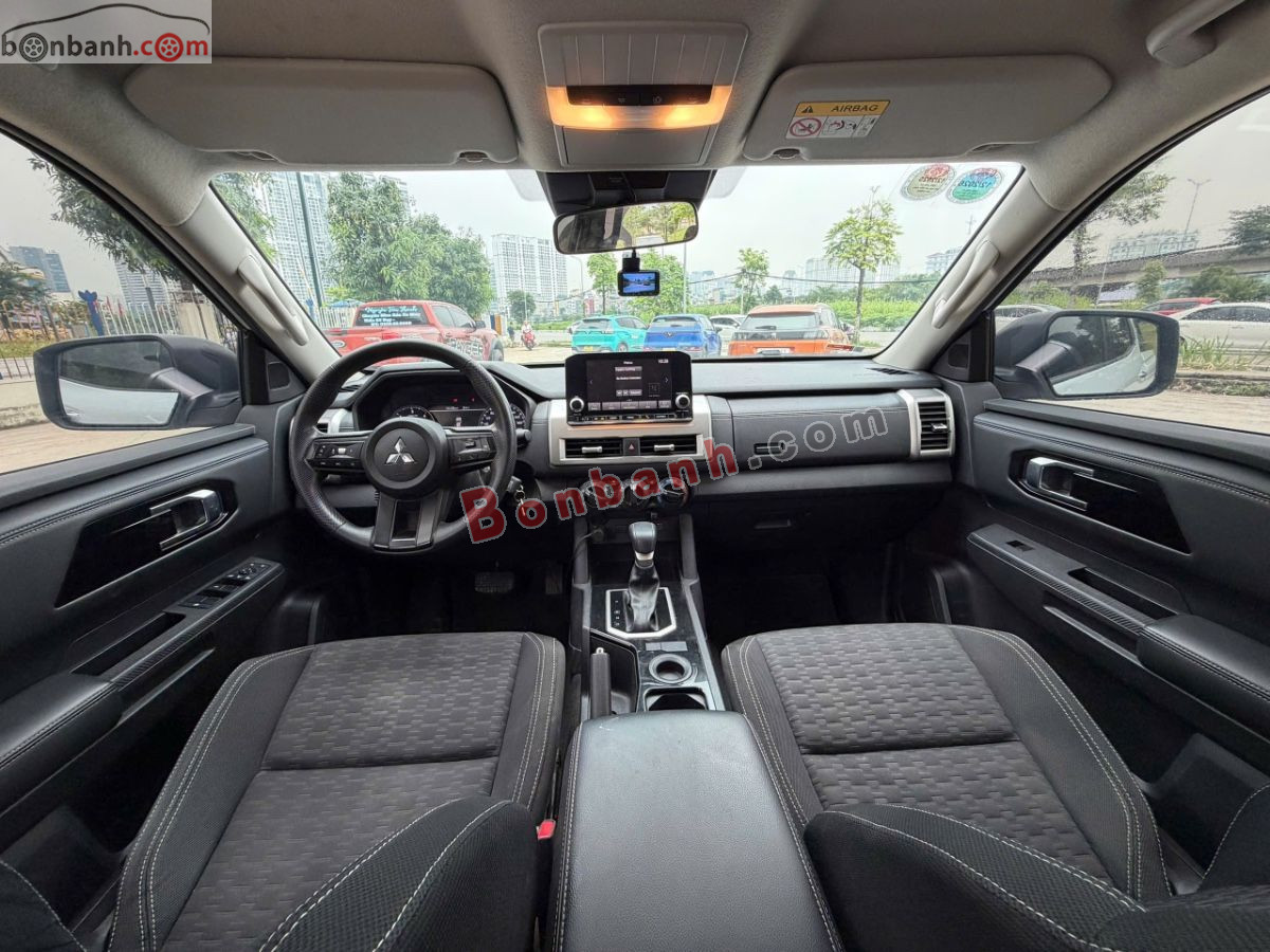 Bán ô tô Mitsubishi Triton GLX 2WD AT - 2024 - xe cũ