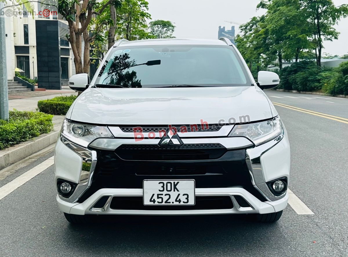 Bán ô tô Mitsubishi Outlander 2.0 CVT - 2023 - xe cũ