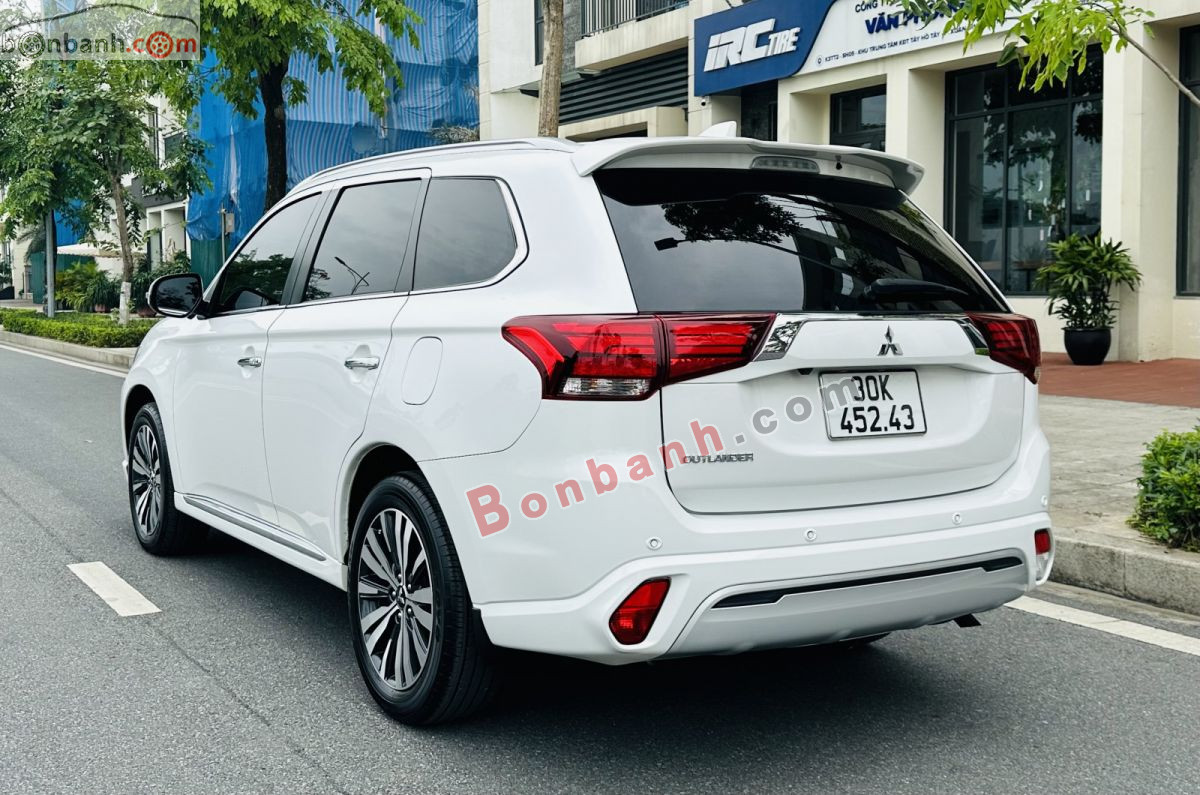 Bán ô tô Mitsubishi Outlander 2.0 CVT - 2023 - xe cũ