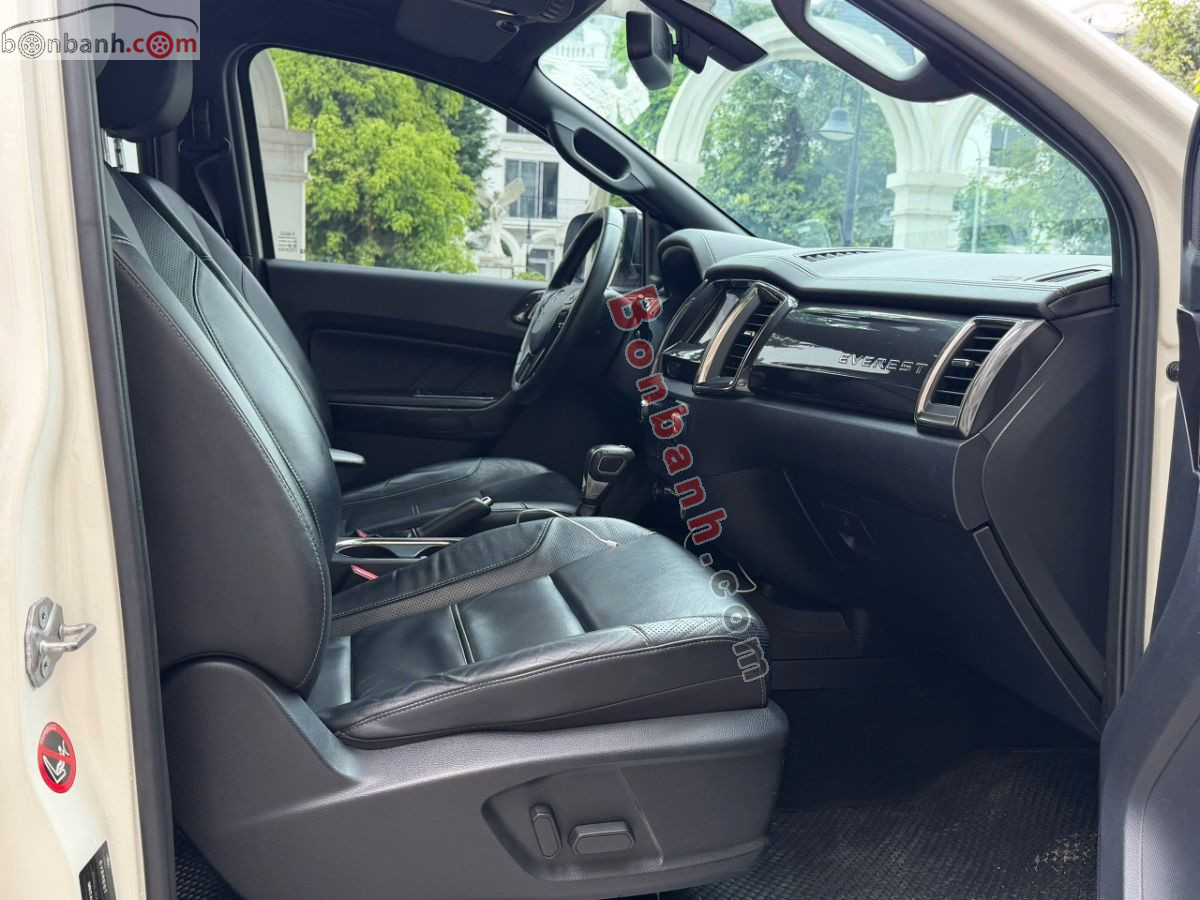 Bán ô tô Ford Everest Titanium 2.0L 4x2 AT - 2019 - xe cũ