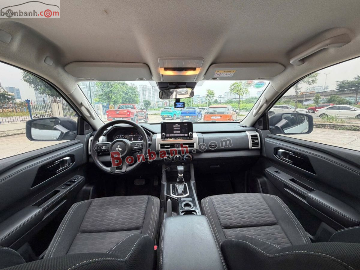Bán ô tô Mitsubishi Triton GLX 2WD AT - 2024 - xe cũ