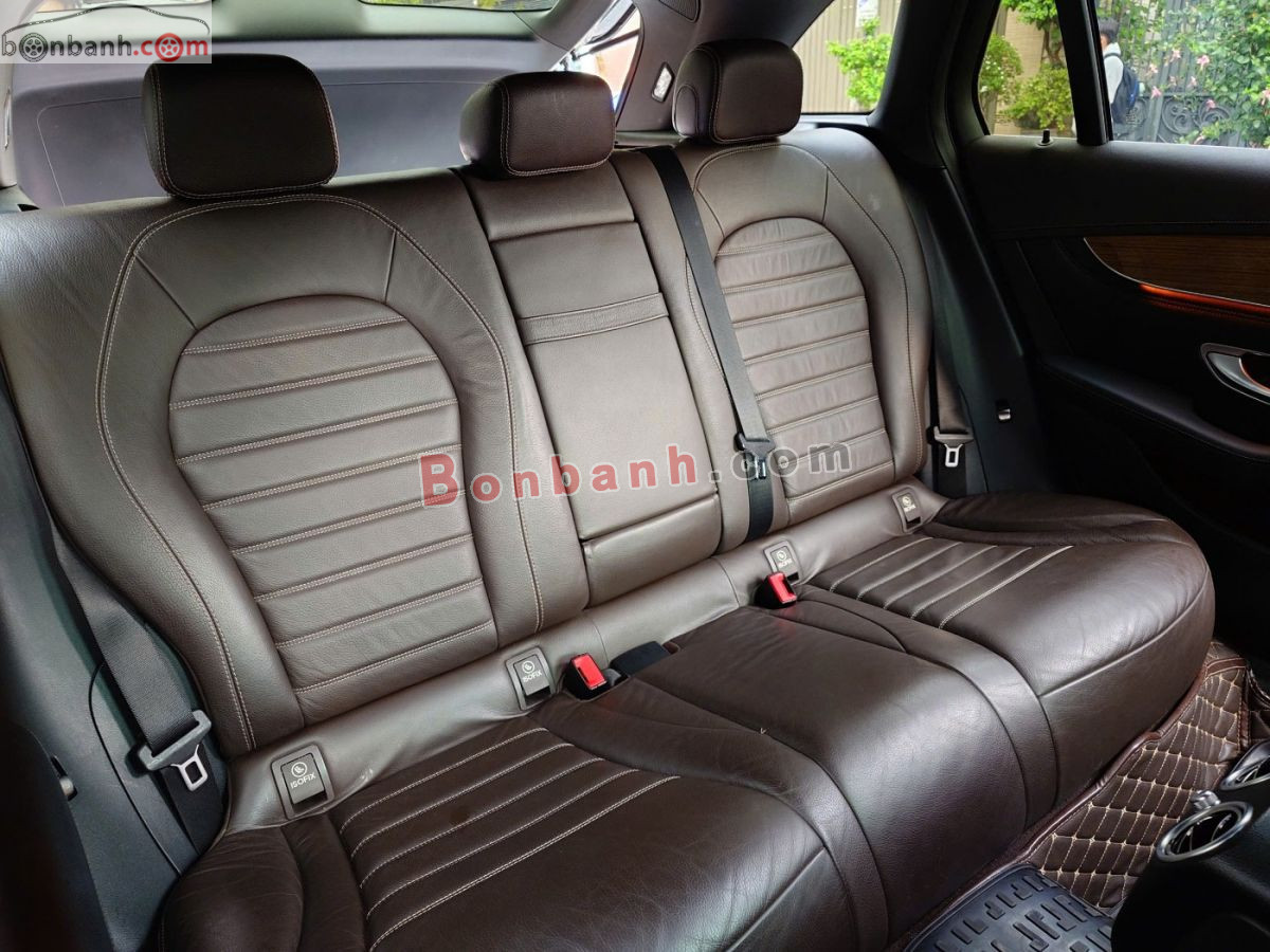 Bán ô tô Mercedes Benz GLC 250 4Matic - 2017 - xe cũ