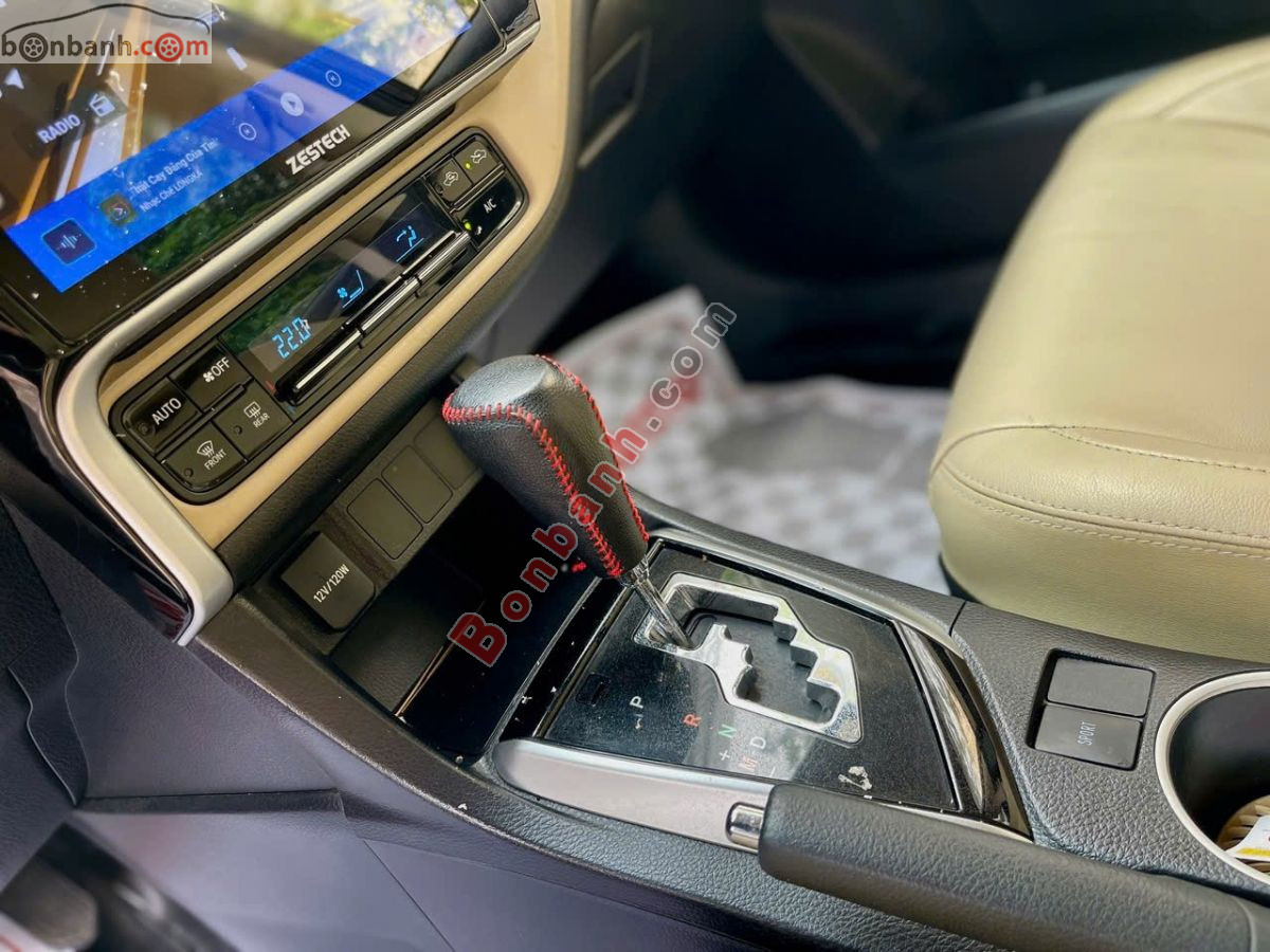 Bán ô tô Toyota Corolla altis 1.8G AT - 2018 - xe cũ