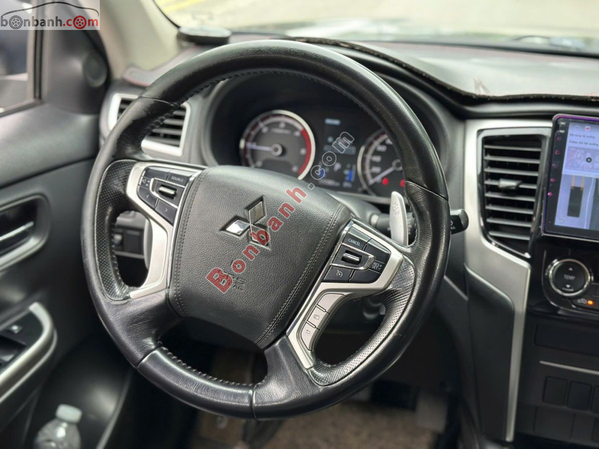 Bán ô tô Mitsubishi Triton 4x4 AT Mivec - 2019 - xe cũ