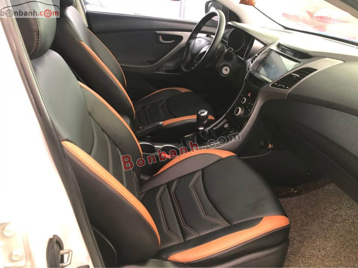 Bán ô tô Hyundai Elantra 1.6 MT - 2015 - xe cũ