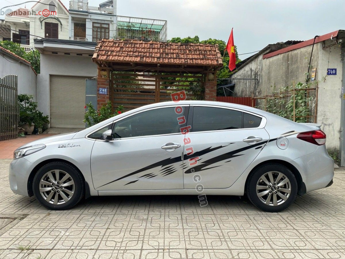 Bán ô tô Kia Cerato 1.6 MT - 2017 - xe cũ