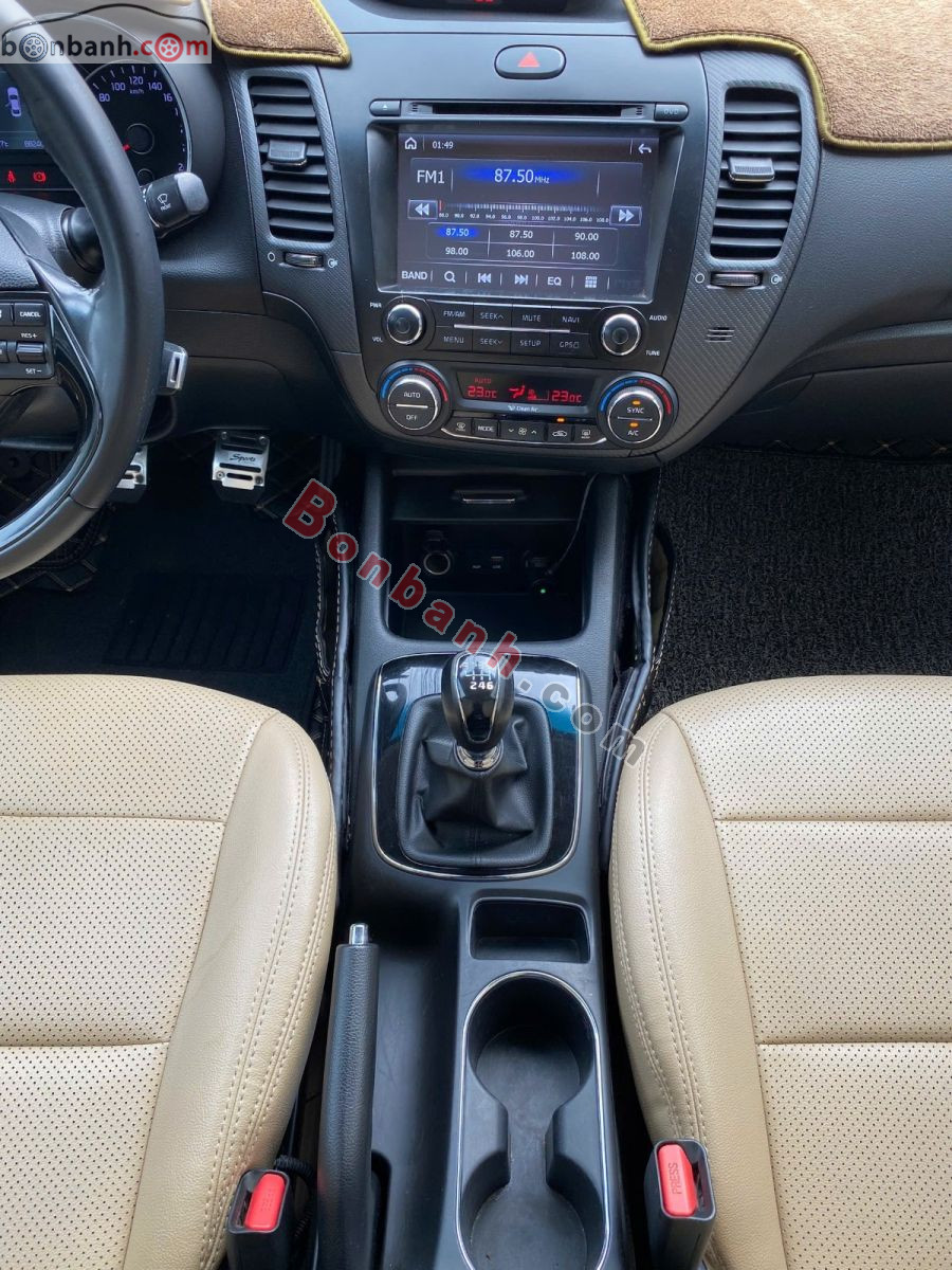 Bán ô tô Kia Cerato 1.6 MT - 2017 - xe cũ