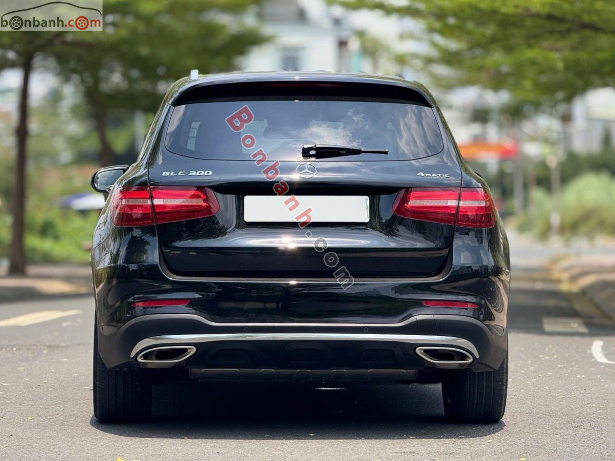 Bán ô tô Mercedes Benz GLC 300 4Matic - 2017 - xe cũ