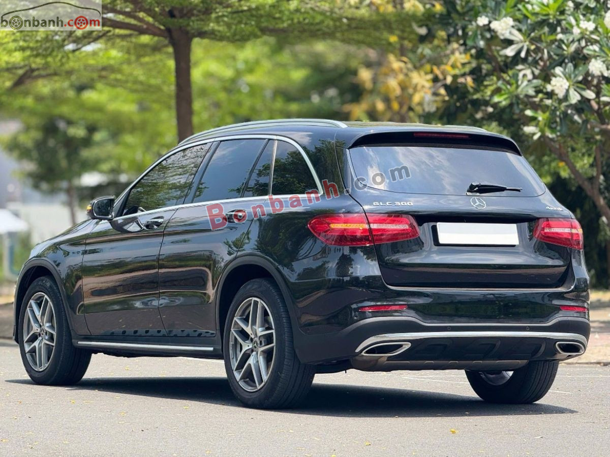 Bán ô tô Mercedes Benz GLC 300 4Matic - 2017 - xe cũ