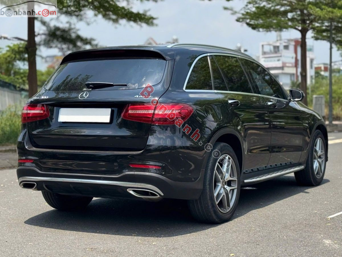 Bán ô tô Mercedes Benz GLC 300 4Matic - 2017 - xe cũ