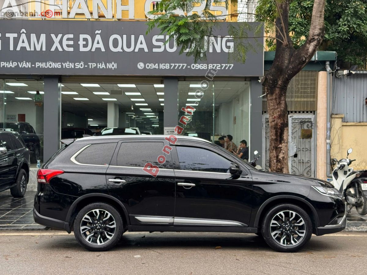 Bán ô tô Mitsubishi Outlander Premium 2.0 CVT - 2021 - xe cũ