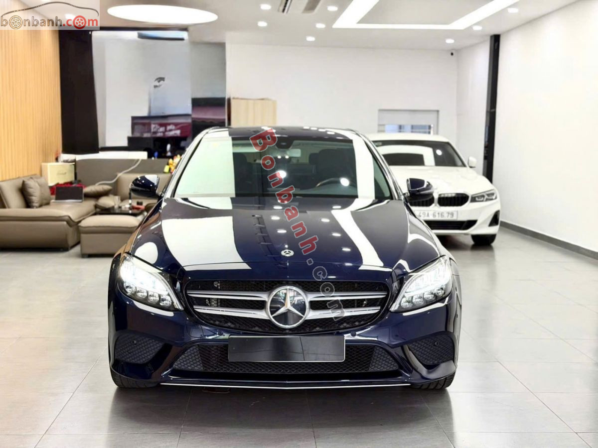 Bán ô tô Mercedes Benz C class C180 - 2020 - xe cũ