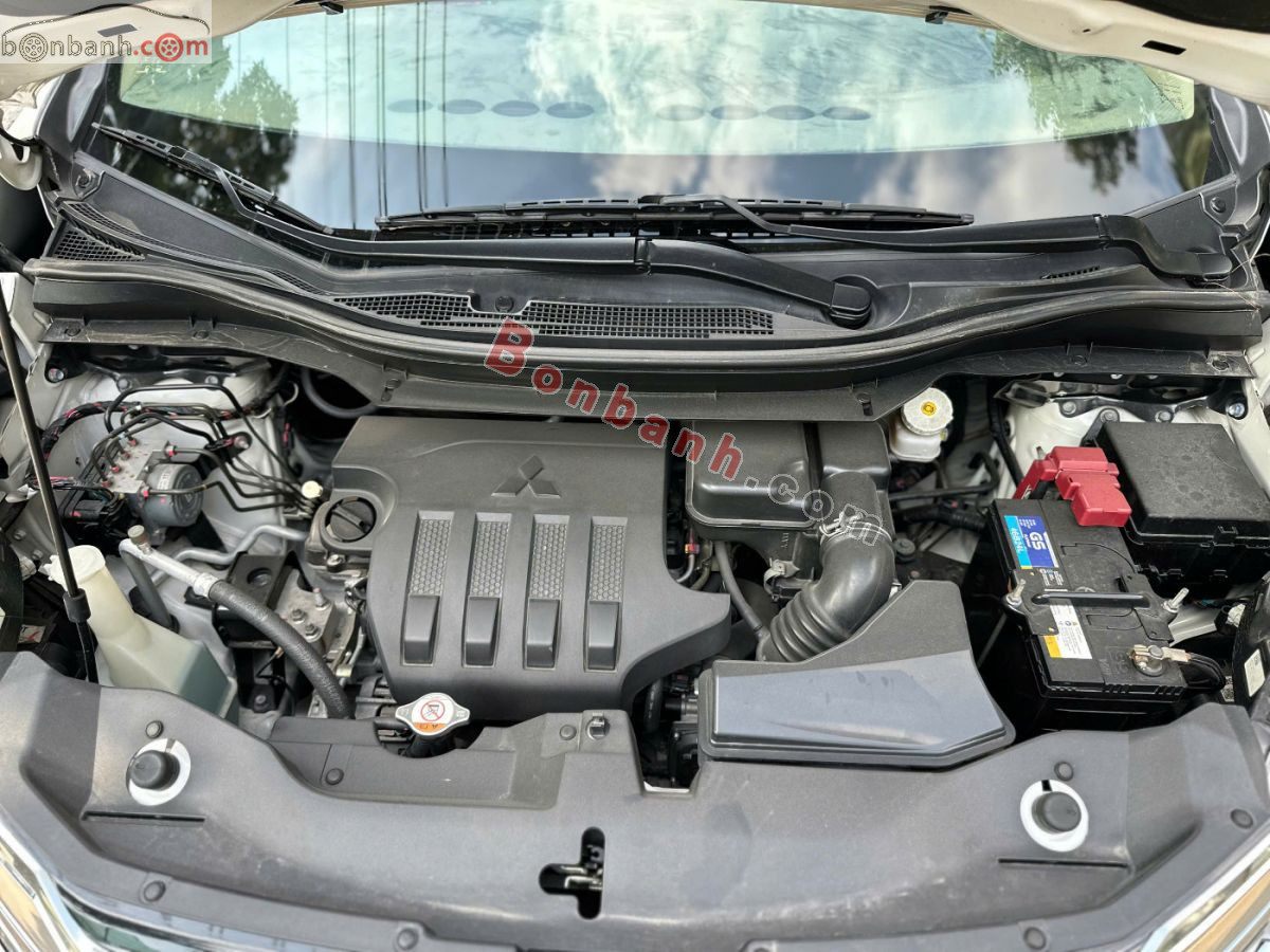 Bán ô tô Mitsubishi Xpander 1.5 AT - 2020 - xe cũ