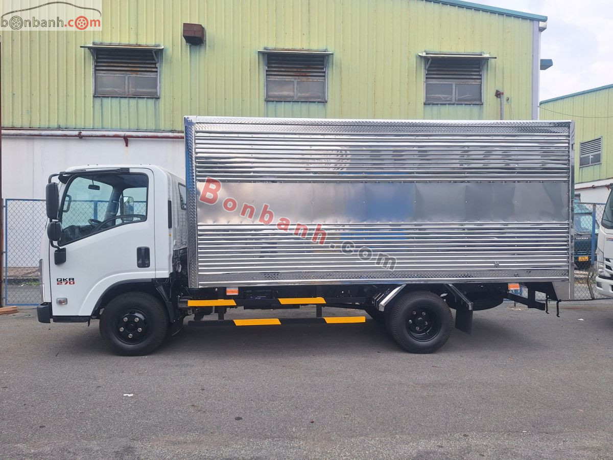 Bán ô tô Isuzu QKR QMR77HE5 Thùng Kín - 2025 - xe mới