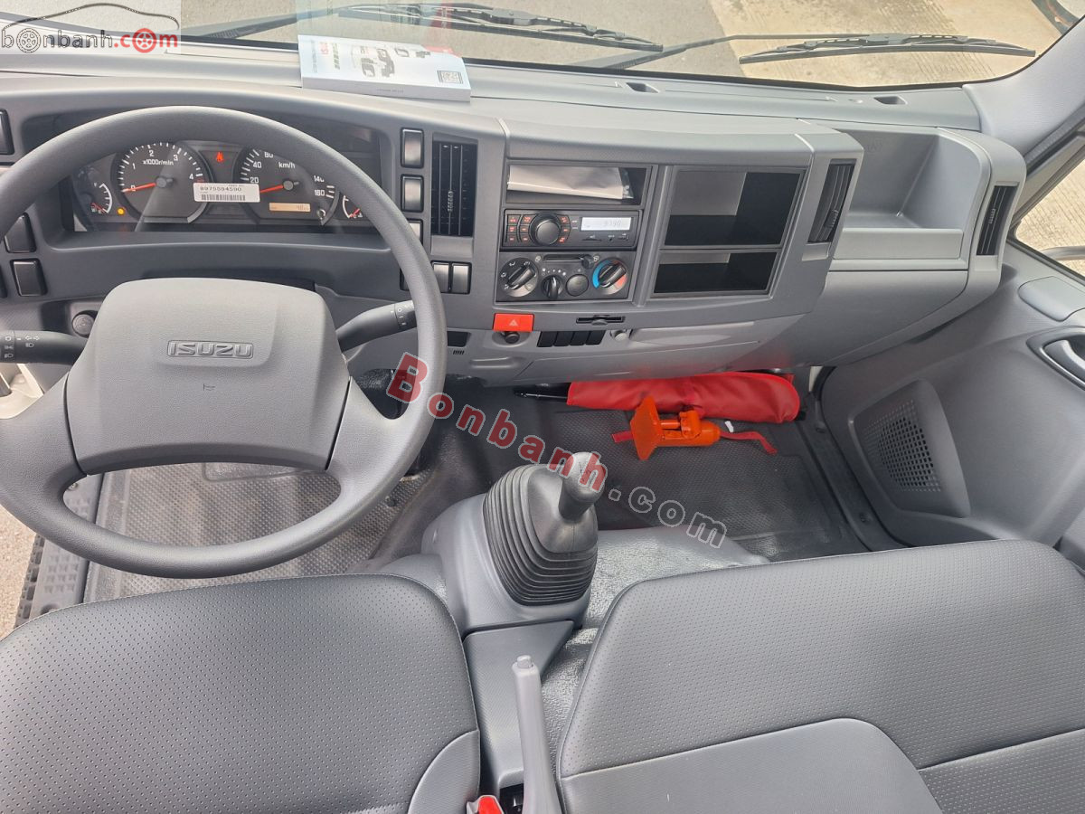 Bán ô tô Isuzu QKR QMR77HE5 Thùng Kín - 2025 - xe mới
