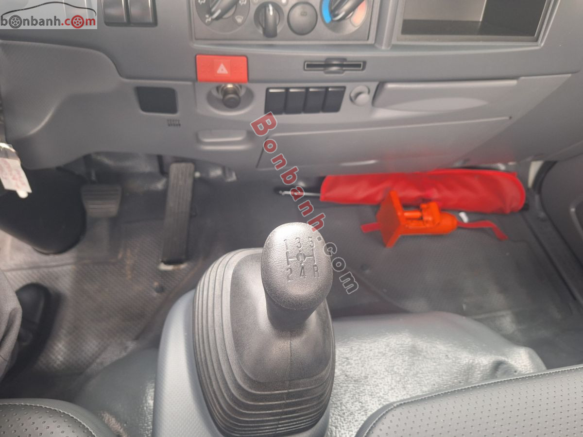 Bán ô tô Isuzu QKR QMR77HE5 Thùng Kín - 2025 - xe mới