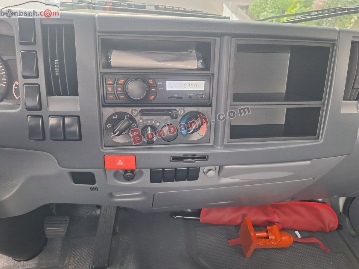 Bán ô tô Isuzu QKR QMR77HE5 Thùng Kín - 2025 - xe mới