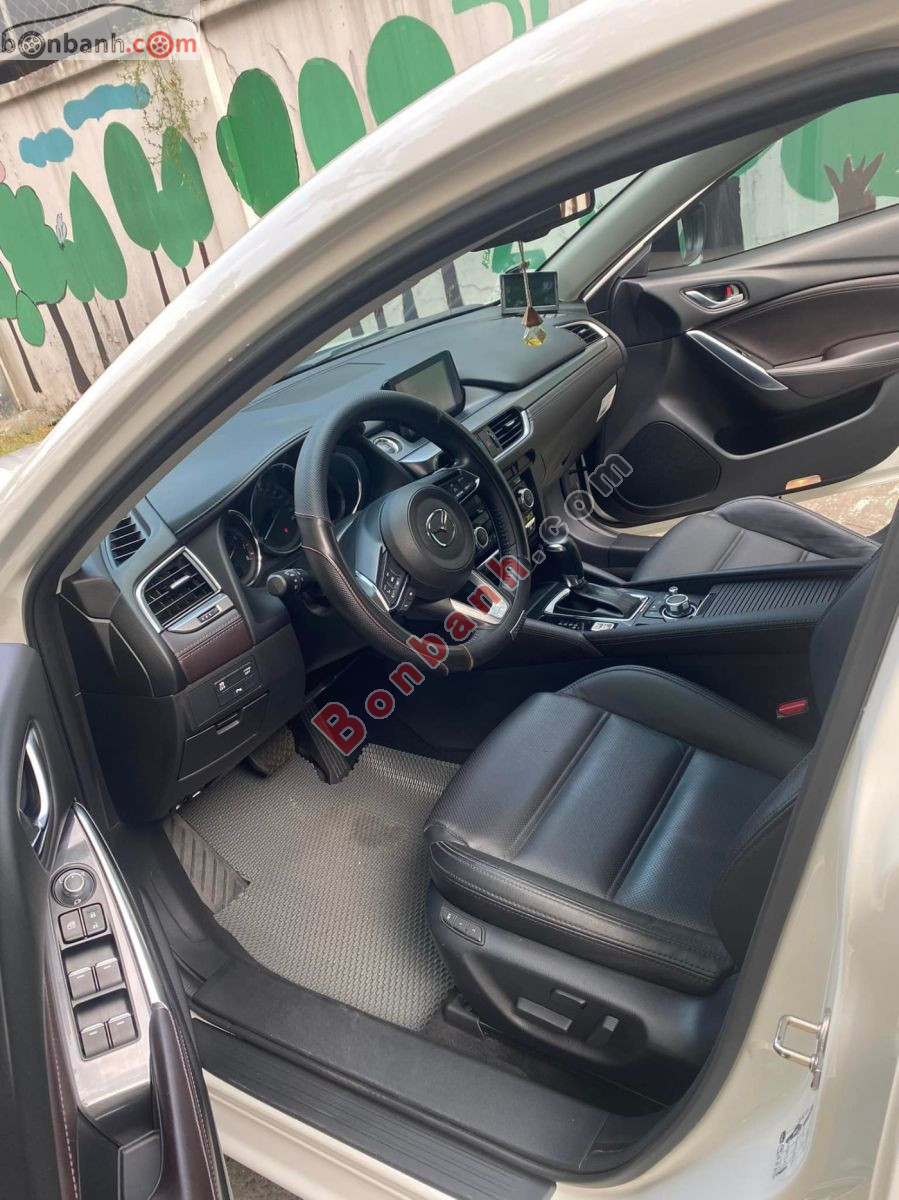Bán ô tô Mazda 6 Deluxe 2.0 AT - 2020 - xe cũ