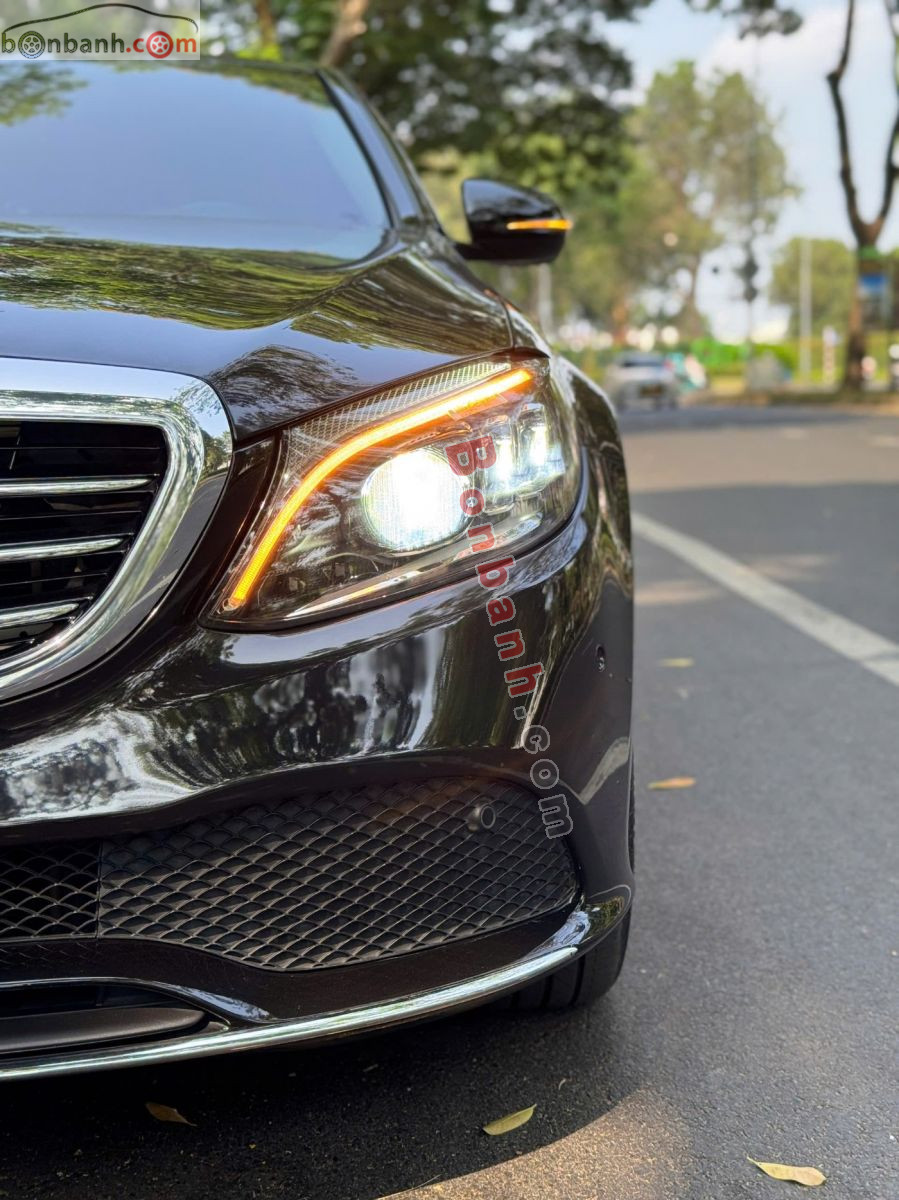 Bán ô tô Mercedes Benz C class C200 Exclusive - 2021 - xe cũ