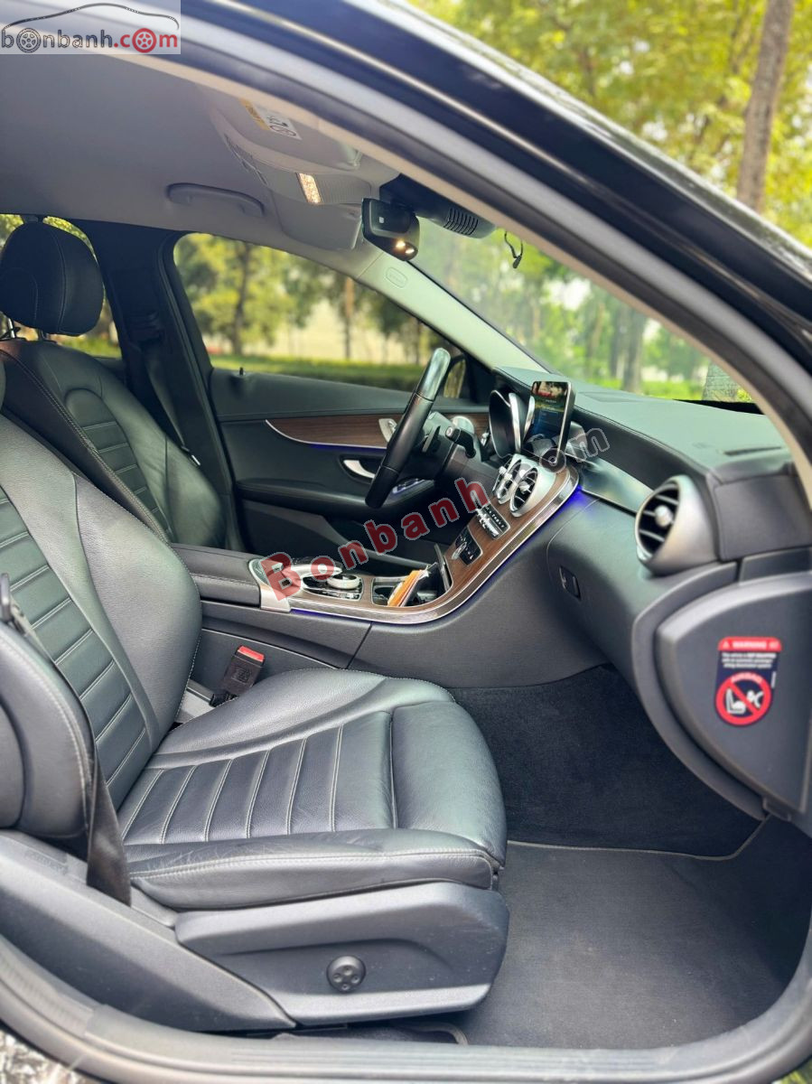 Bán ô tô Mercedes Benz C class C200 Exclusive - 2021 - xe cũ