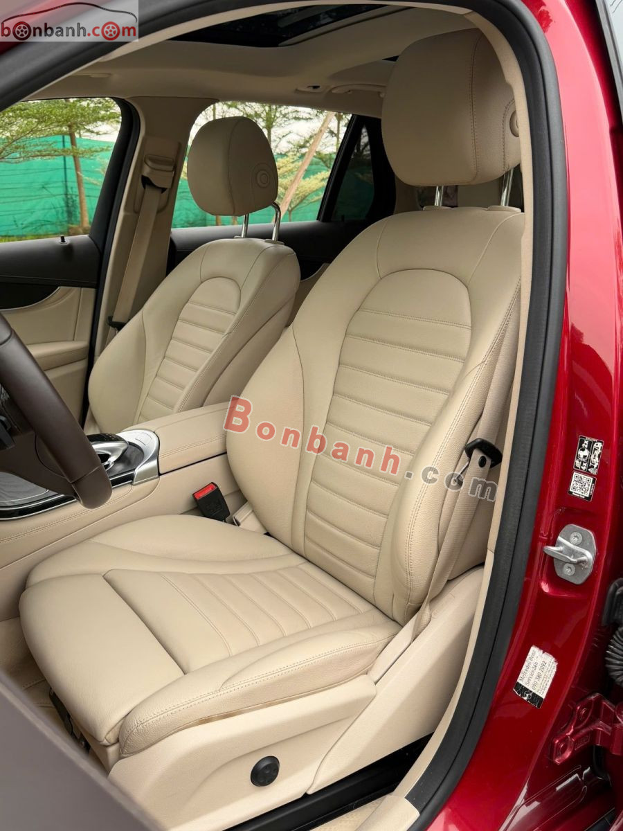 Bán ô tô Mercedes Benz GLC 300 4Matic - 2019 - xe cũ