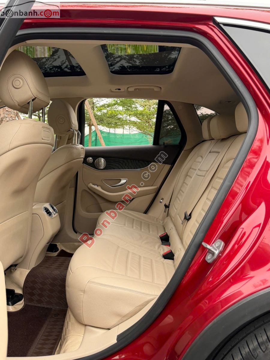 Bán ô tô Mercedes Benz GLC 300 4Matic - 2019 - xe cũ
