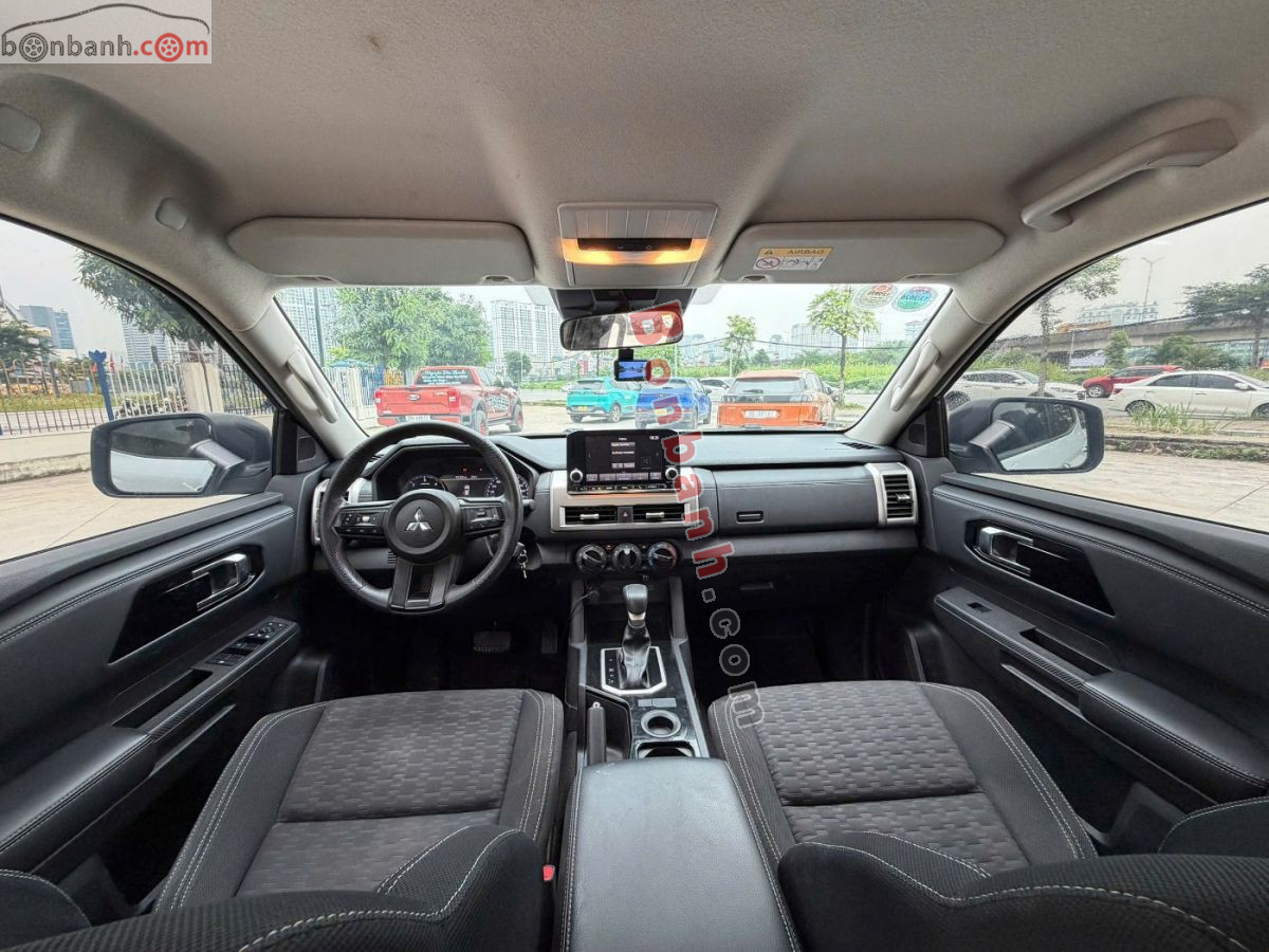 Bán ô tô Mitsubishi Triton GLX 2WD AT - 2024 - xe cũ